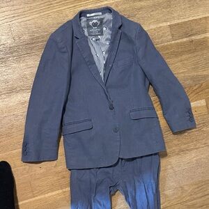 Appaman boys suit size 7